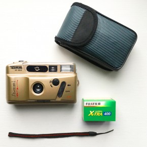 Пленочный фотоаппарат Toma 900 GOLD + пленка FUJI 400/36 + чехол + батарейки