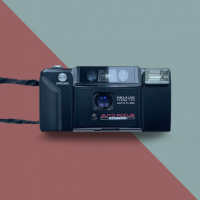 (Новый) Minolta AF-E Quartz-Date пленочный фотоаппарат