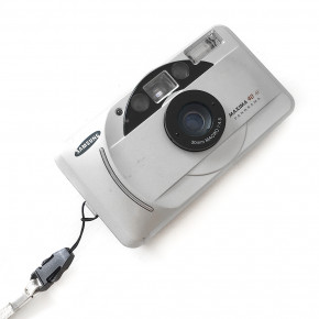 Пленочный фотоаппарат Samsung maxima 40 af panorama (date)
