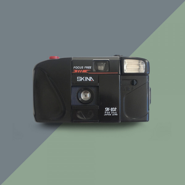 SKINA 102 (Black) Пленочный фотоаппарат 