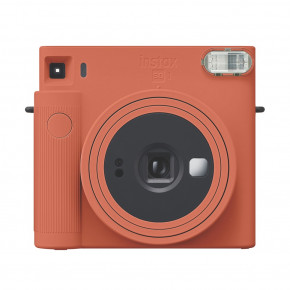 Инстакс сквайр SQ1 Terracotta Orange (оранжевая терракота) – Fujifilm Instax Square SQ1, квадратный кадр 62 × 62 мм