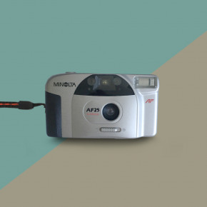 Minolta  AF25 пленочный фотоаппарат  