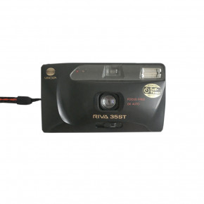 Minolta Riva 35st пленочный фотоаппарат 