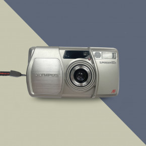 Olympus SuperZOOM 80s компактный пленочный фотоаппарат