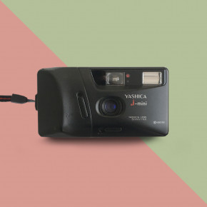 Yashica J mini (Kyocera) пленочный фотоаппарат 