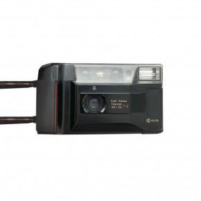 Yashica T2 / Kyocera TD (Carl Zeiss Tessar) Пленочный фотоаппарат 