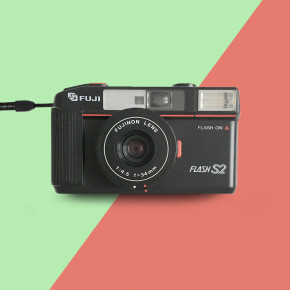 Fuji Flash S2 пленочный  фотоаппарат 35 мм 