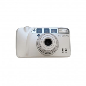Minolta 110 Zoom пленочный фотоаппарат 35мм