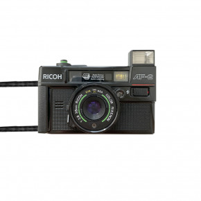 Ricoh AF-2 пленочный компакт