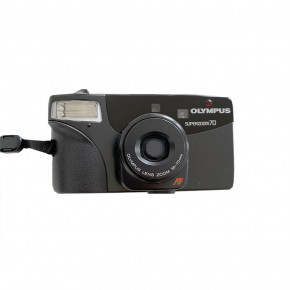Olympus SuperZoom 70 пленочный фотоаппарат