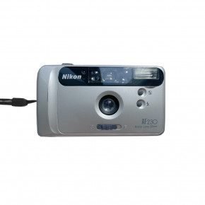 Nikon AF 230 пленочный фотоаппарат