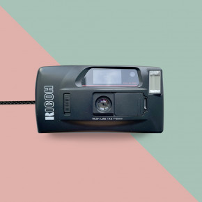 Ricoh YF-20X пленочный фотоаппарат