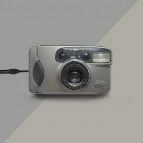 Nikon Zoom 210 AF/ One Touch Zoom пленочный фотоаппарат