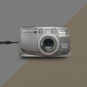 Pentax Espio 95S / IQZoom 95S (date) компактный пленочный фотоаппарат
