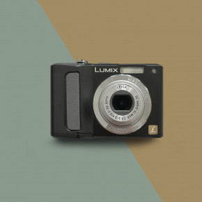 Panasonic DMC-LZ8 (Lumix) цифровой фотоаппарат мыльница + чехол