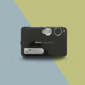 Nikon CoolPix S1 цифровой фотоаппарат мыльница + чехол