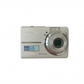 Olympus FE-190 (Silver) цифровой фотоаппарат мыльница + чехол