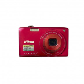 Nikon CoolPix S3300 (красный) цифровой фотоаппарат мыльница 