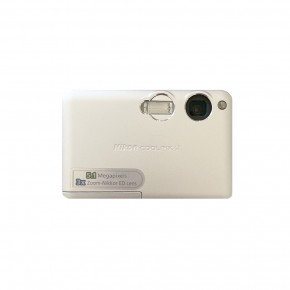 Nikon CoolPix S1 (silver) цифровой фотоаппарат мыльница 