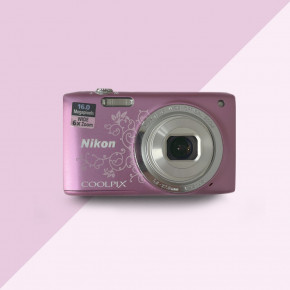 Nikon CoolPix S2700 (pink) цифровой фотоаппарат мыльница + мешочек