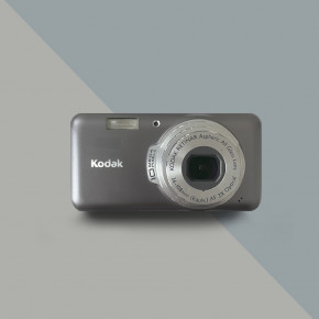 Kodak Easy Share V1003 (silver) цифровой фотоаппарат мыльница 