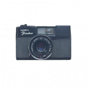 Yashica Flasher пленочный фотоаппарат