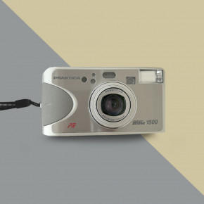 Praktica Super Zoom 1500 Пленочный фотоаппарат 