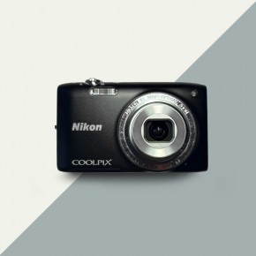 Nikon CoolPix S2700 (black)