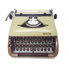 Печатная машинка Erika 1960 (латиница)