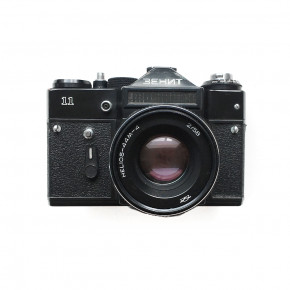 Зенит 11 + объектив Гелиос 44М-4 2/58 фотоаппарат зеркальный + чехол (натуральная кожа)