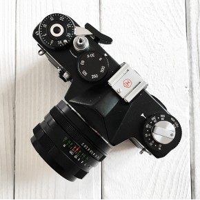 Зенит ТТЛ + объектив Гелиос 44М 2/58 (знак качества)