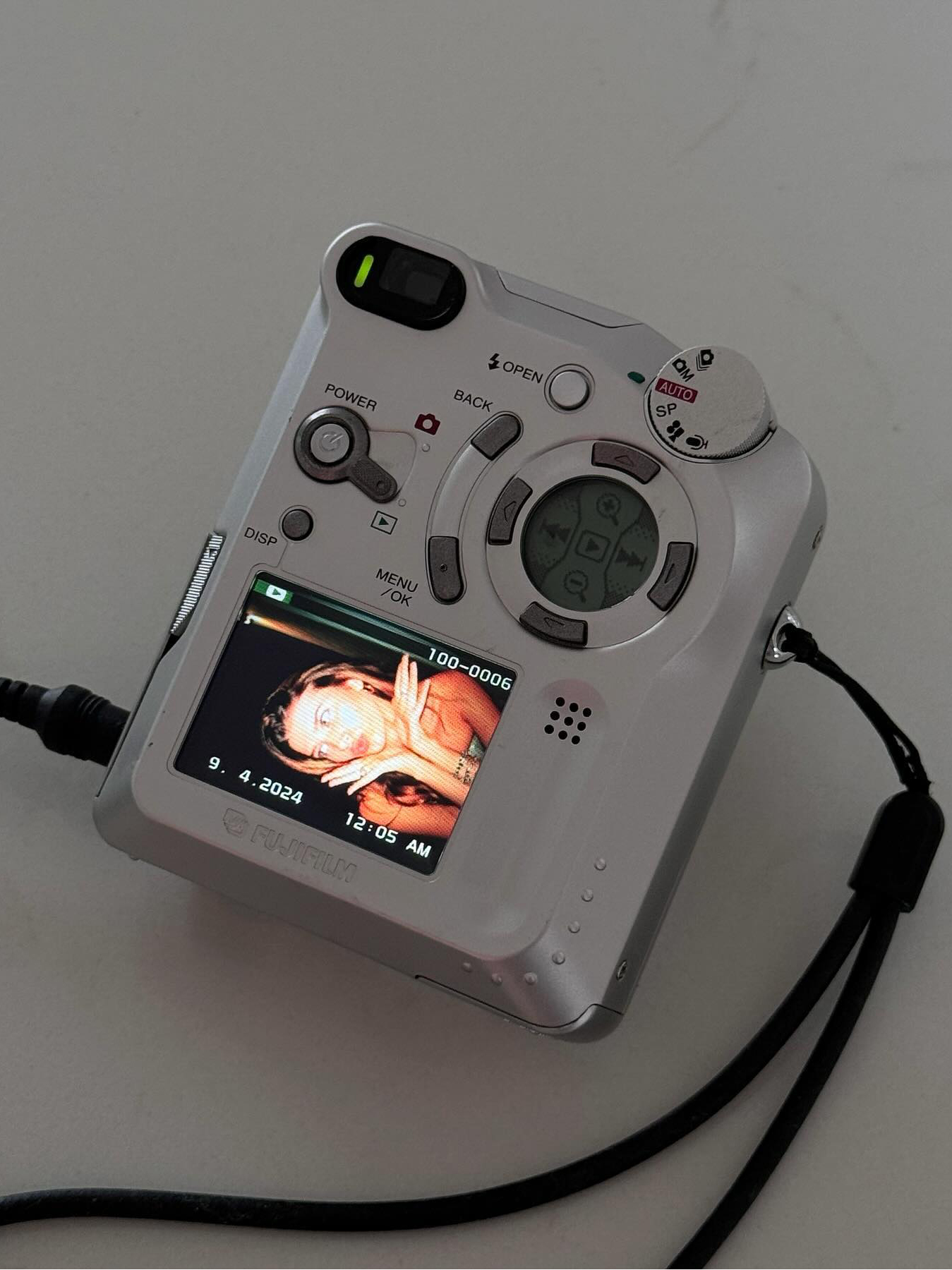 Функция распознавания лиц на цифровых фотоаппаратах