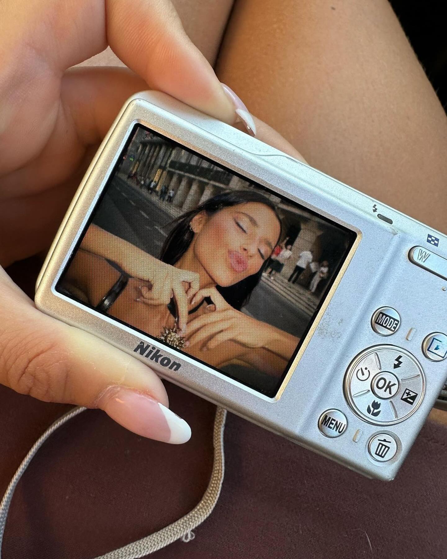 Nikon CoolPix цифровой фотоаппарат мыльница пример снимка